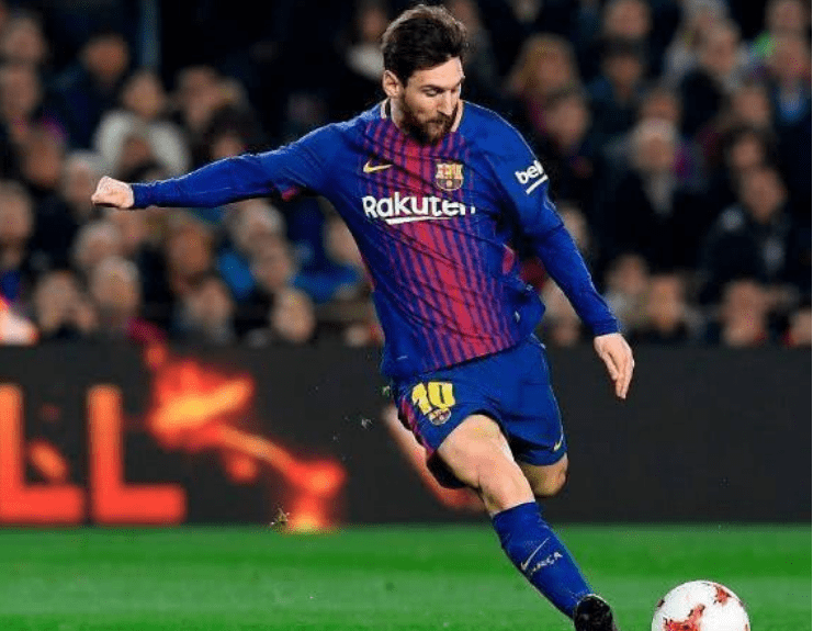 大博阿滕：我去巴萨得征得梅西的同意；夸他是谎言我喜欢C罗（博阿滕：去巴萨需梅西同意；否认夸梅西 自称更喜欢C罗）