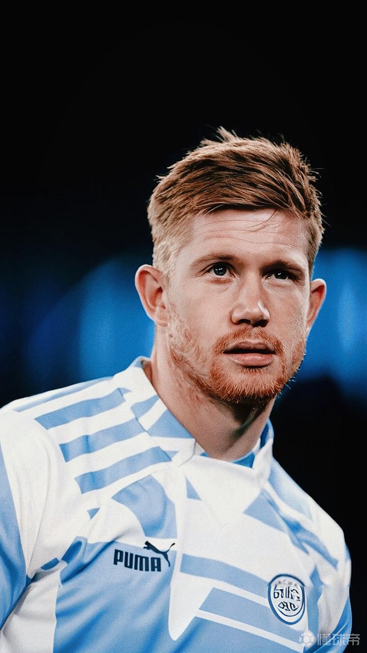 记者：本届世界杯将有半场球员和教练采访，赛前两天开发布会（记者称本届世界杯增设中场球员及教练采访，赛前两天举行新闻发布会）