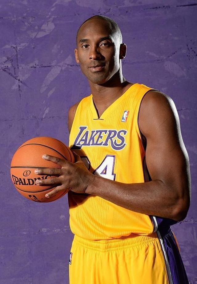 圆神闪击难救主，费兰半场帽子戏法，巴萨5-3贝蒂斯豪取六连胜（圆神闪击未能救主，费兰半场戴帽，巴萨5-3贝蒂斯豪取六连胜）