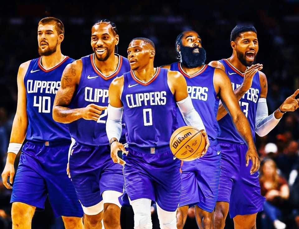 官方：德国裁判雅布隆斯基将执法欧冠第6轮布鲁日vs阿森纳（欧冠第6轮布鲁日对阿森纳之战将由德国裁判雅布隆斯基执法）