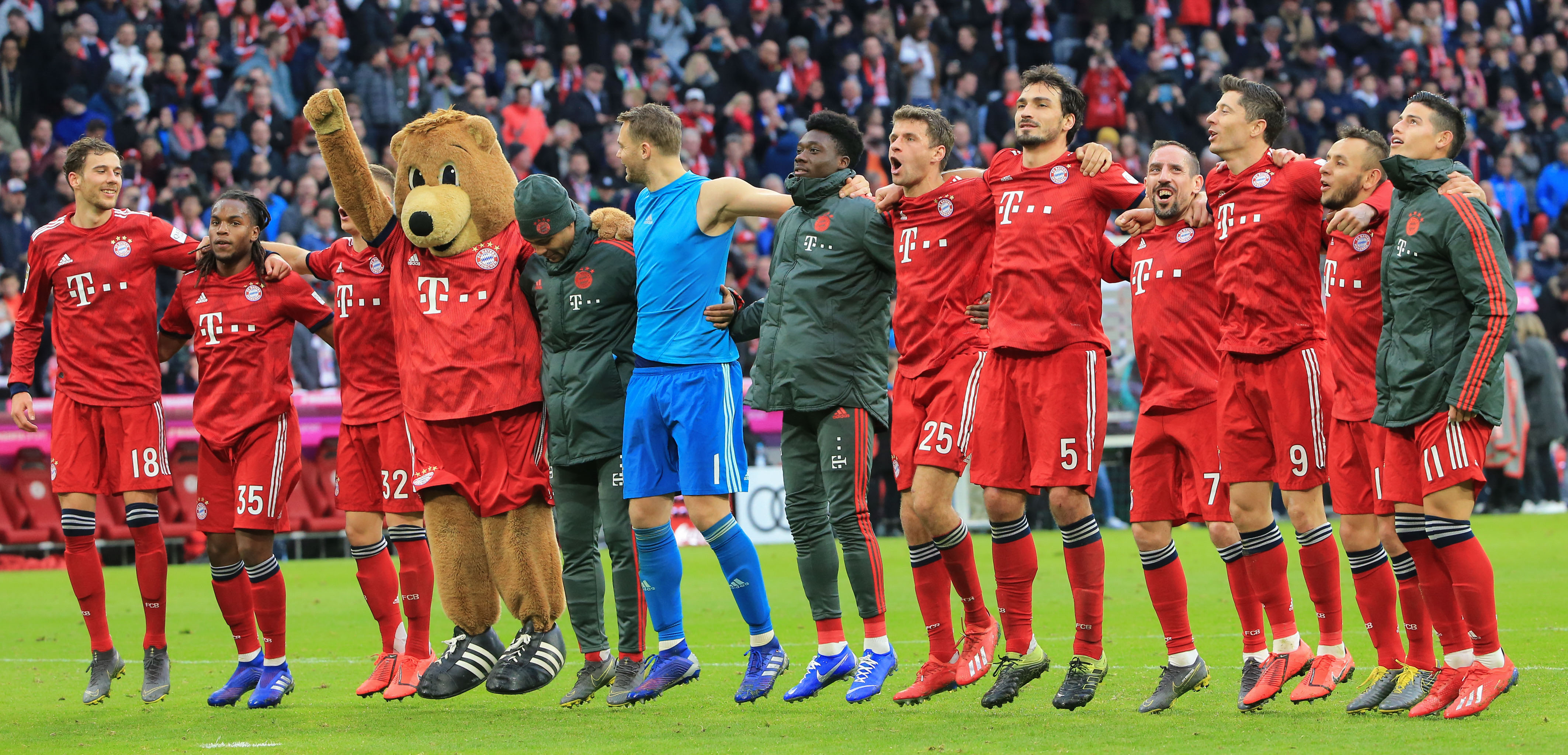 姆巴佩回归室内训练，芒特无意离开专注于保持健康做好季前备战（姆巴佩重返室内训练；芒特无意离队，专注健康备战季前）