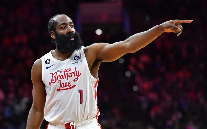 拉布亚德发文告别英博，队友马莱莱、马马杜送上祝福（拉布亚德社媒告别英博，马莱莱、马马杜送上祝福）