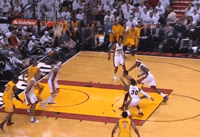 巴莱巴在非洲杯首战受伤，半场结束后就被换下（巴莱巴非洲杯首秀受伤，中场休息时被换下）