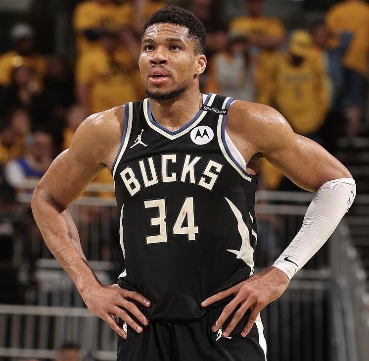 足球队报：瓦科下赛季或将转战江浙沪地区的中超俱乐部（足球队报称：瓦科或于下赛季加盟江浙沪中超球队）