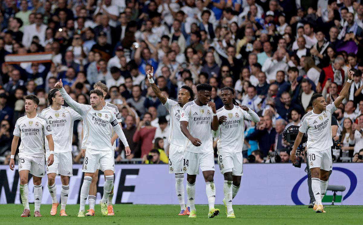 罗马税前年薪排名：迪巴拉1290万断崖领跑，利昂-贝利650万第2（罗马队税前年薪榜：迪巴拉1290万一骑绝尘，利昂-贝利650万居次）