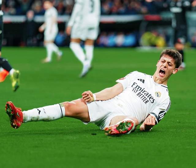 穆里尼奥，安切洛蒂和瓜迪奥拉的最佳阵容！来场三强...（三强对决：穆里尼奥、安切洛蒂、瓜迪奥拉的最佳阵容PK）