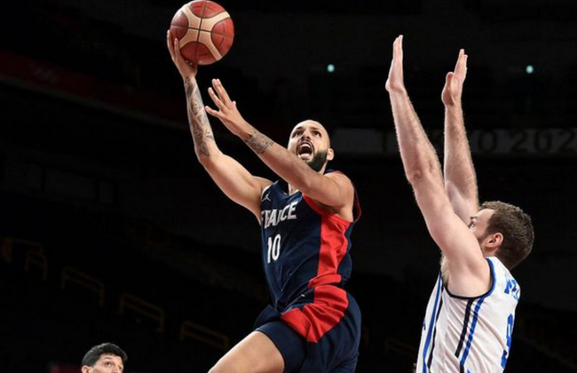 CBA季后赛对阵分析及预测（CBA季后赛对阵解读与前瞻）